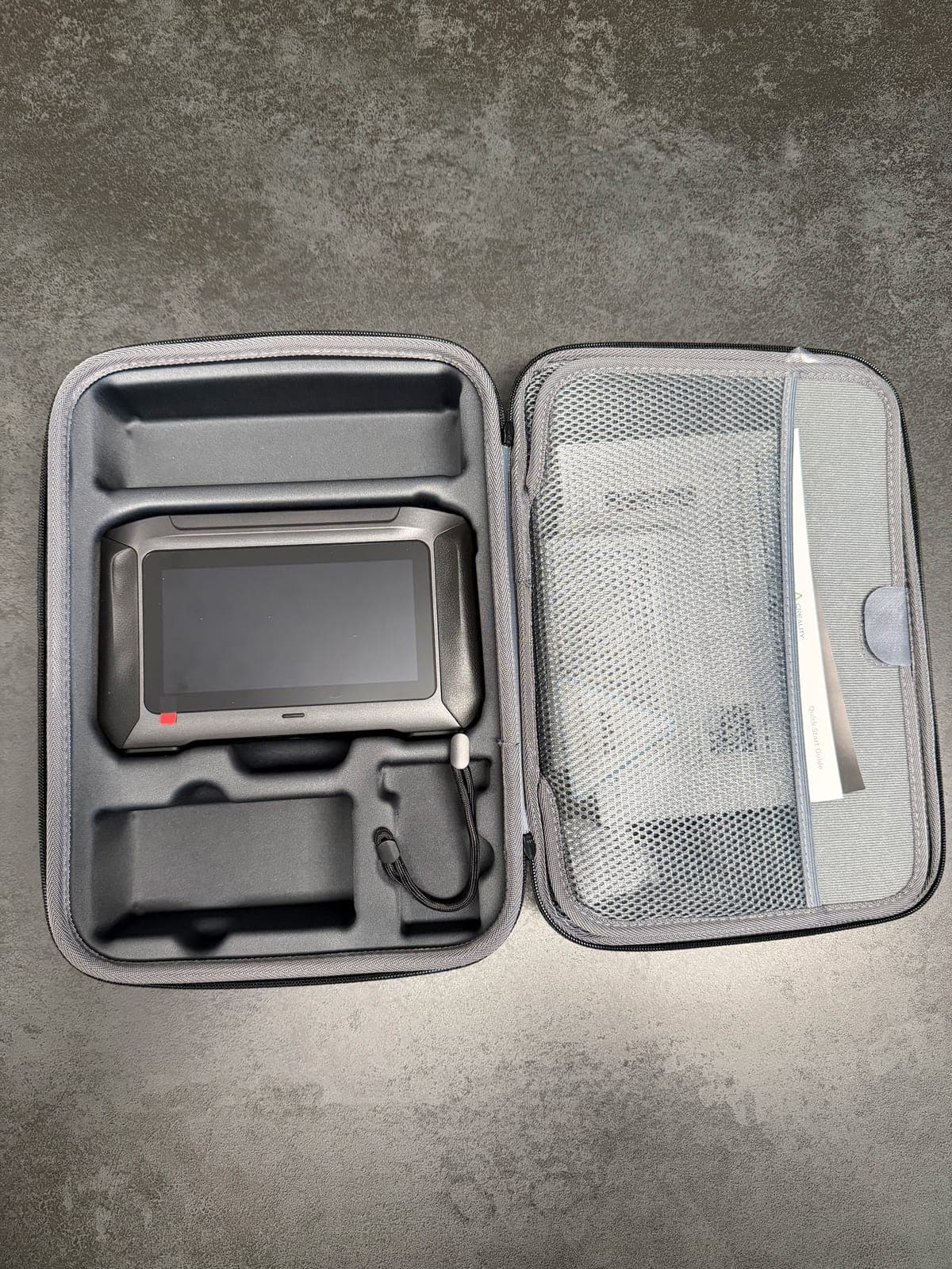 Creality Sermoon P1 3D scanner kit in its case with touchscreen and accessories