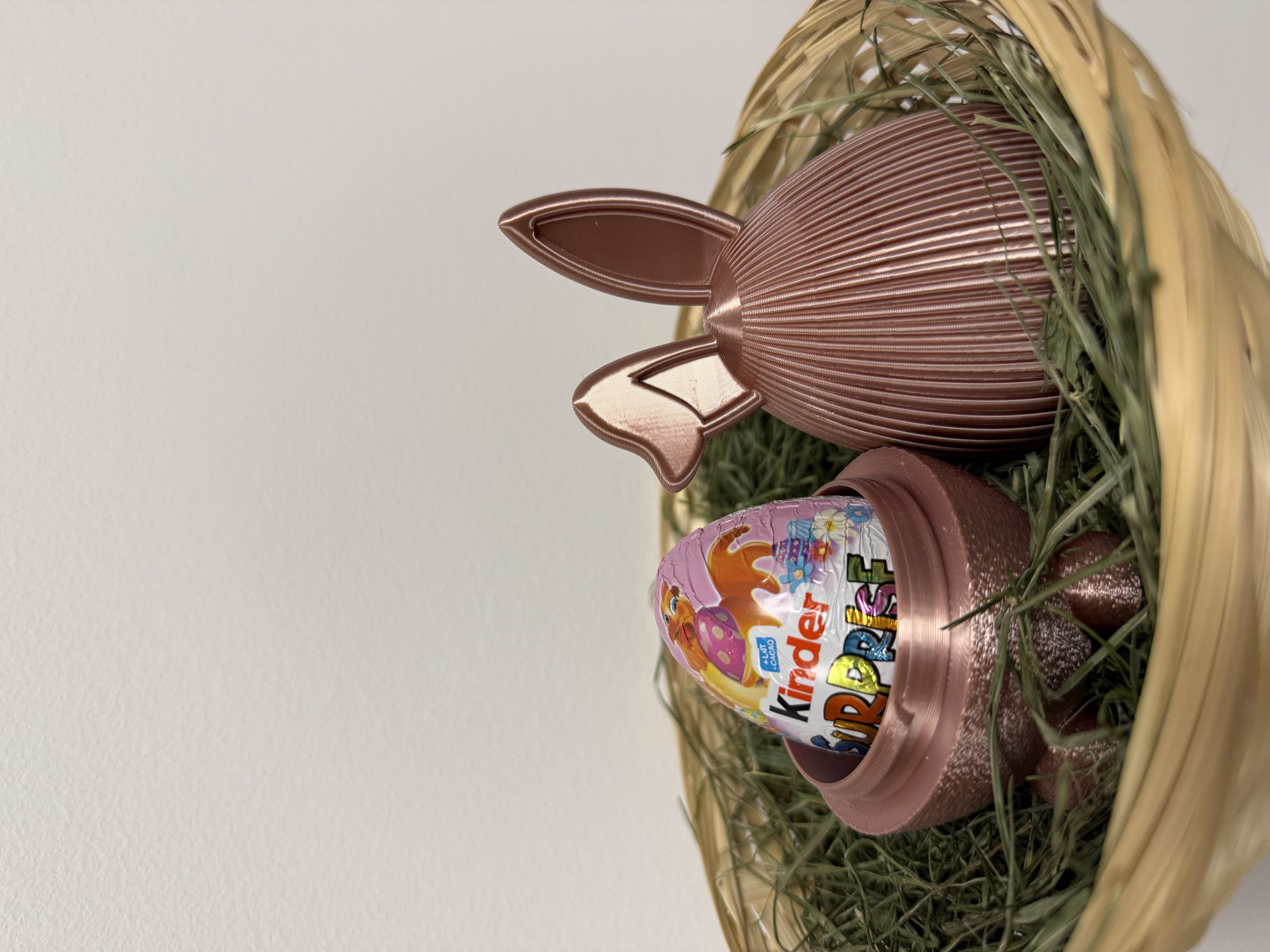 Easter Bunny Surprise Egg (with Twist-Lock)